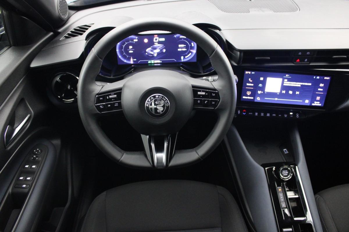 alfa-romeo-junior-2025-eletrico-0cc