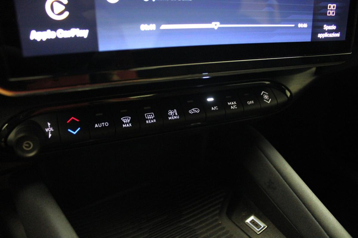 alfa-romeo-junior-2025-eletrico-0cc