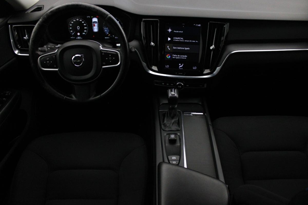 volvo-v60-2019-diesel-1969cc