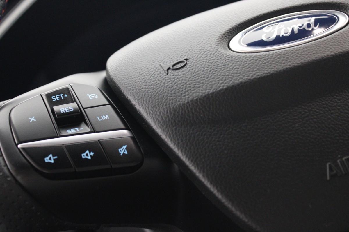 ford-kuga-2022-diesel-1499cc