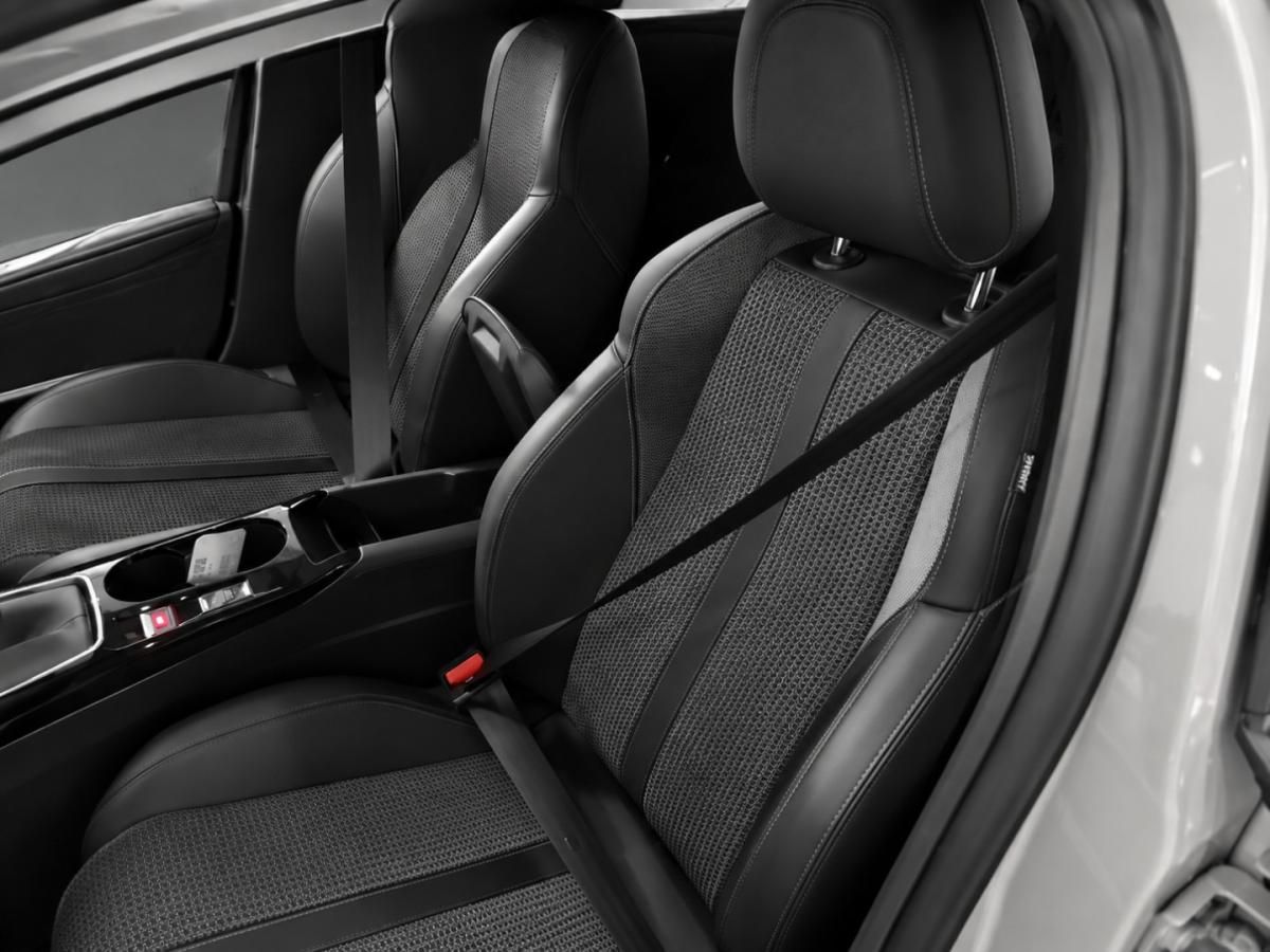 peugeot-208-2022-diesel-1499cc