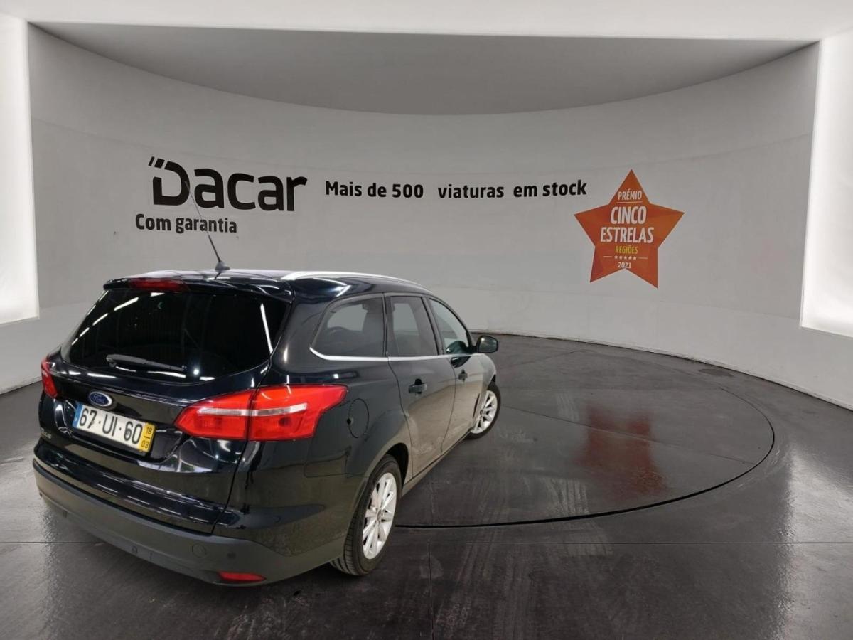 ford-focus-2018-diesel-1499cc