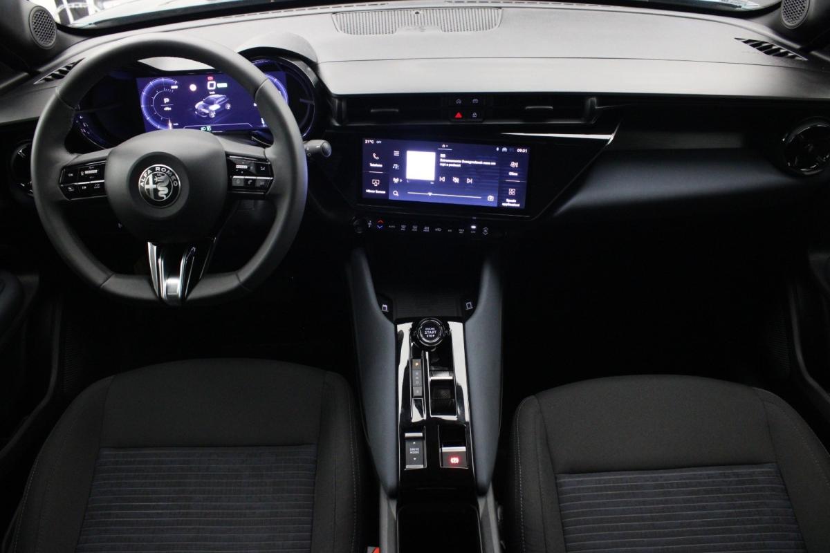 alfa-romeo-junior-2025-eletrico-0cc
