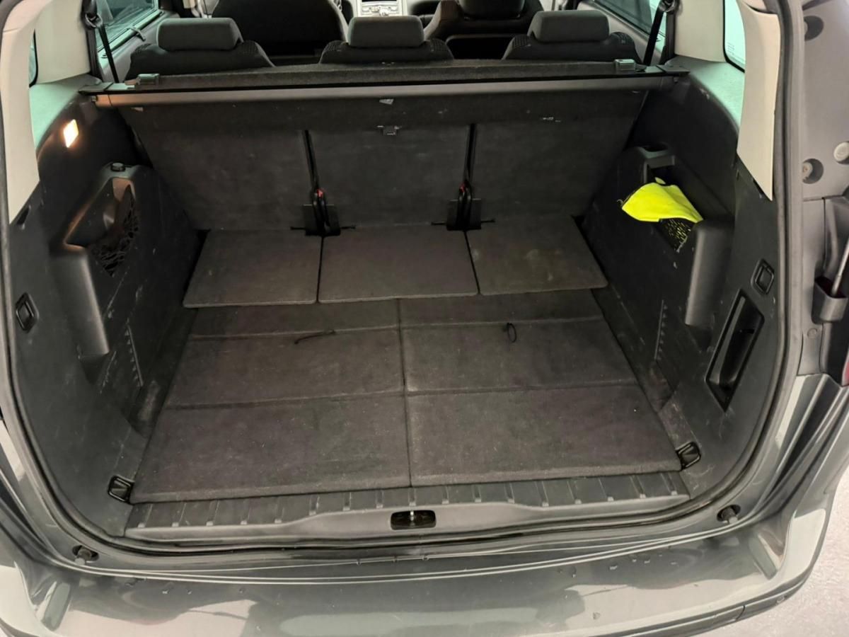 peugeot-5008-2012-diesel-1560cc
