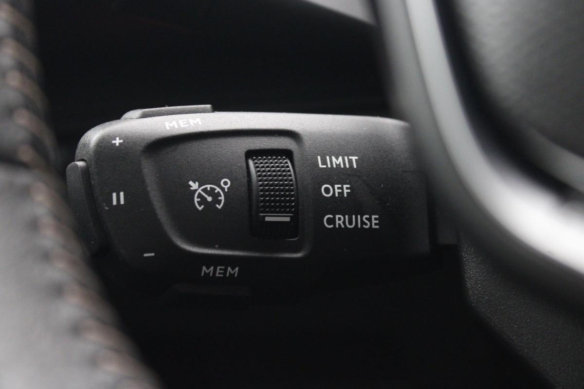 peugeot-3008-2021-diesel-1499cc