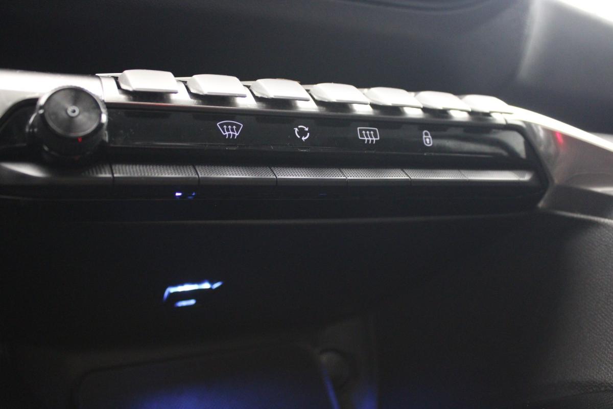 peugeot-3008-2021-diesel-1499cc