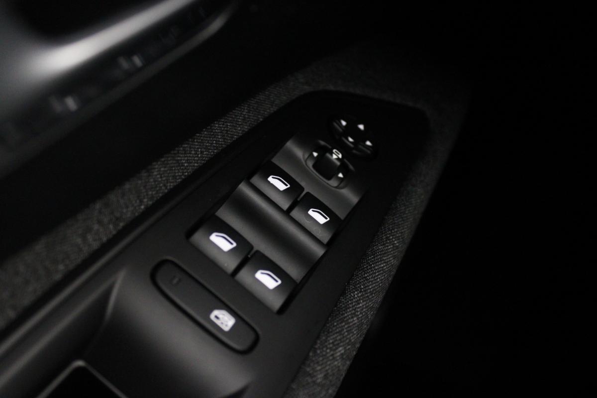 peugeot-3008-2021-diesel-1499cc
