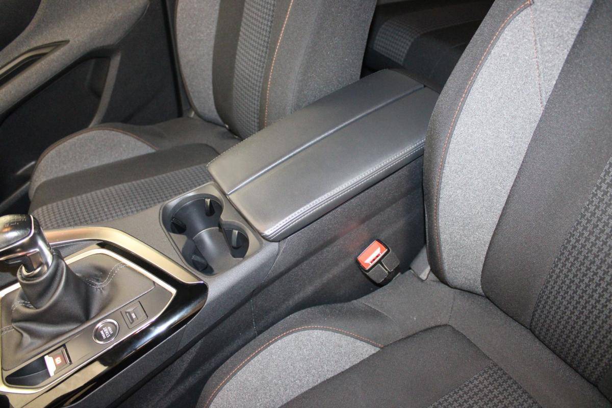 peugeot-3008-2021-diesel-1499cc