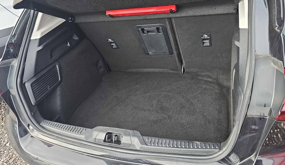 ford-focus-2022-gasolina-998cc