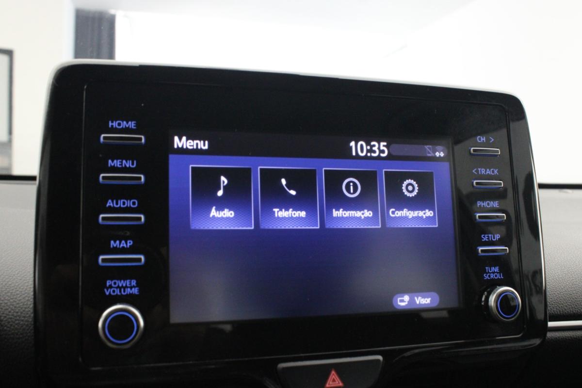 toyota-yaris-2022-hibrido-a-gasolina-1490cc