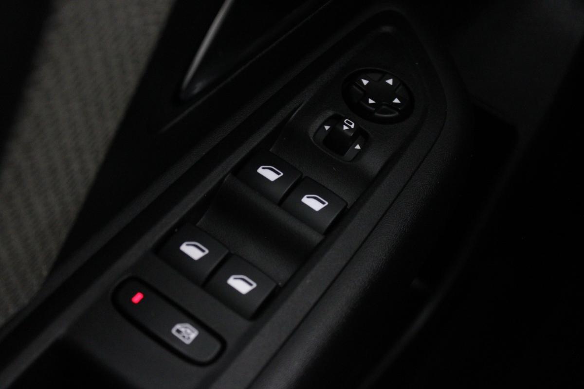 citroen-c4-2023-diesel-1499cc