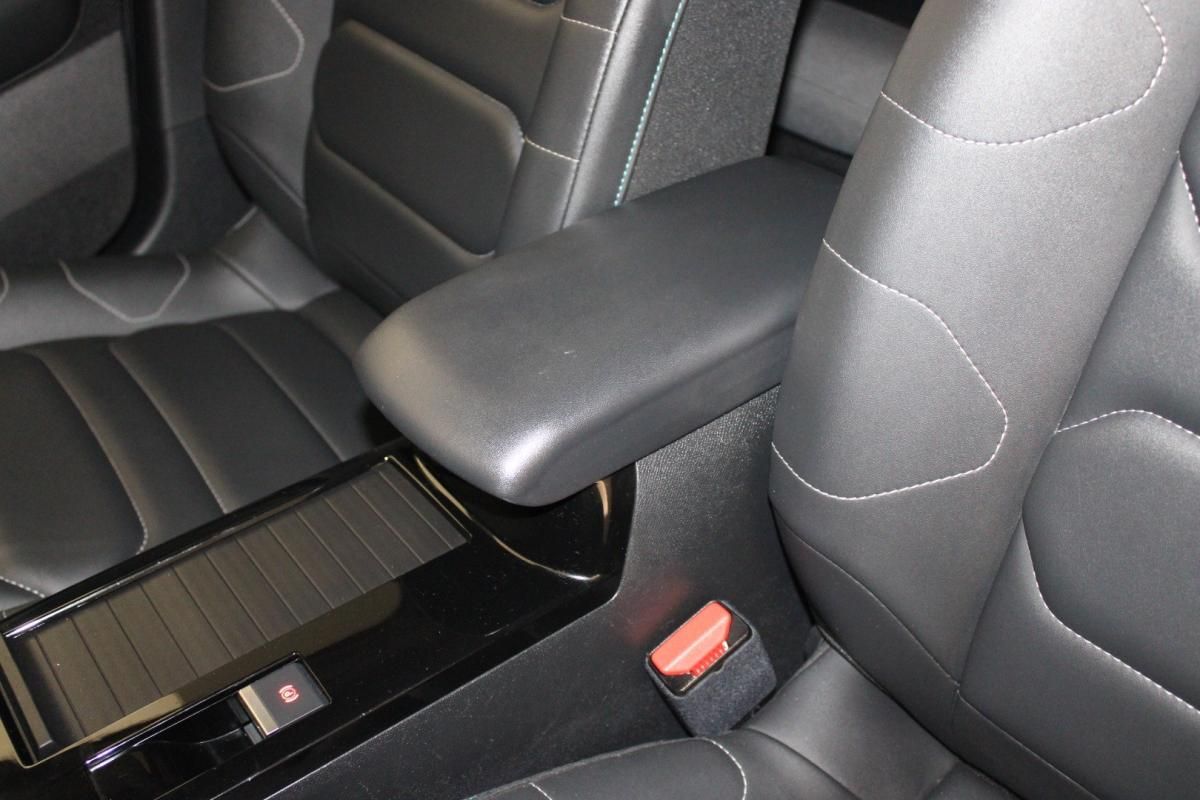 citroen-c4-2023-diesel-1499cc