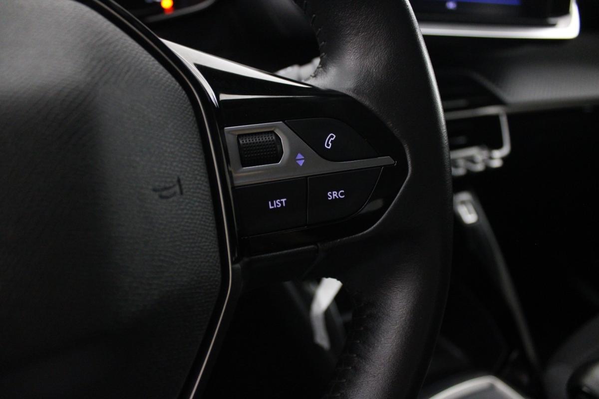 peugeot-208-2022-diesel-1499cc