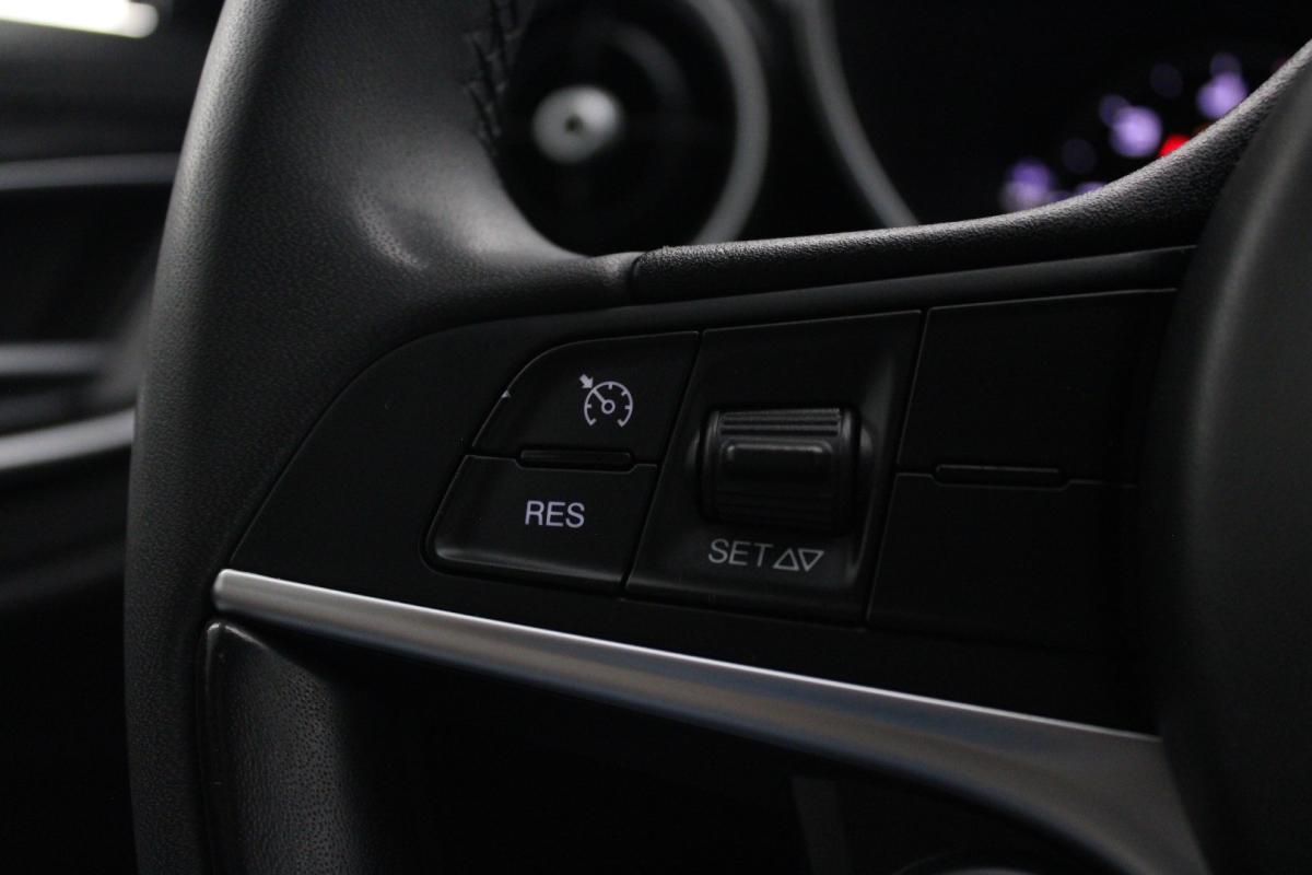 alfa-romeo-giulia-2021-diesel-2143cc