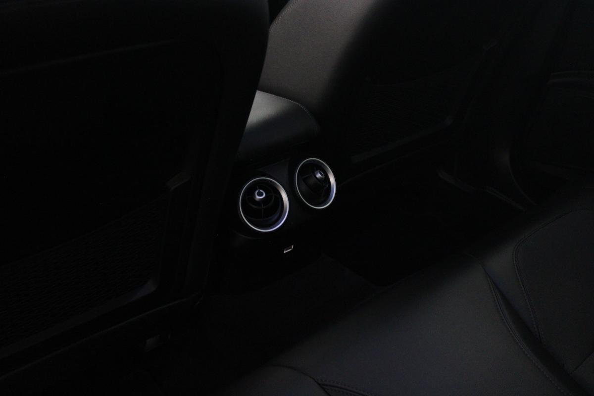 alfa-romeo-giulia-2021-diesel-2143cc