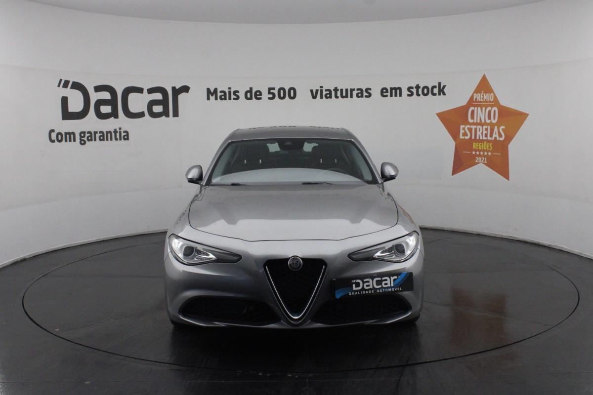 alfa-romeo-giulia-2021-diesel-2143cc