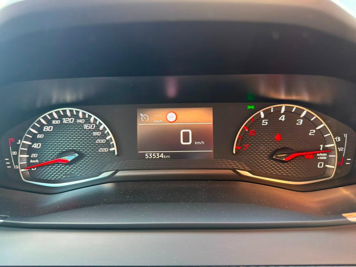 peugeot-208-2023-diesel-1499cc