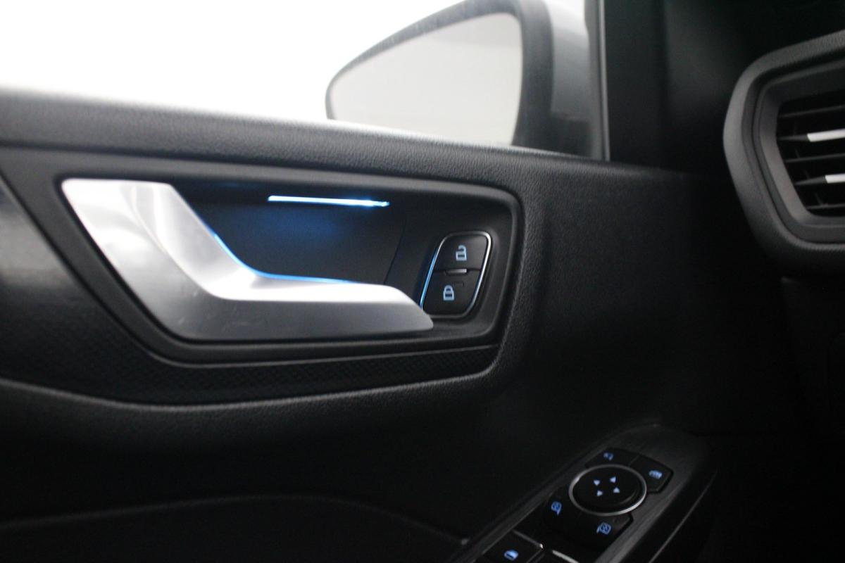 ford-kuga-2022-gasolina-1499cc