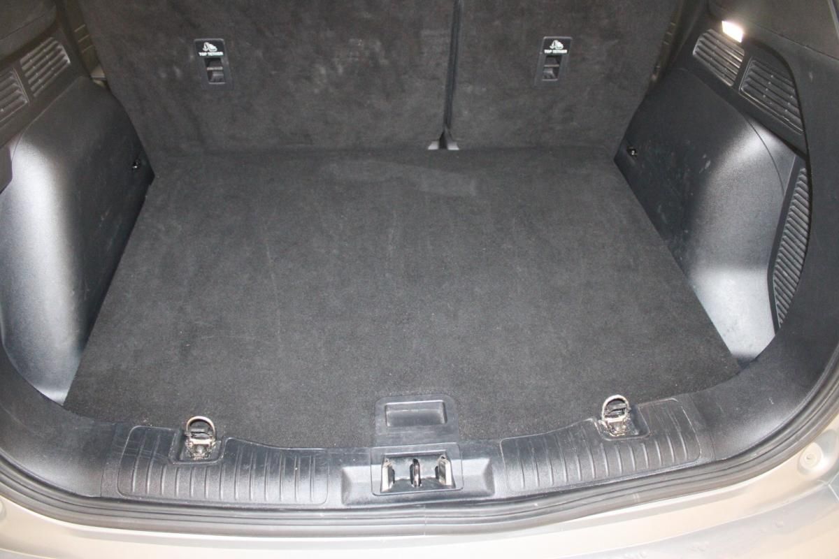 ford-kuga-2022-gasolina-1499cc