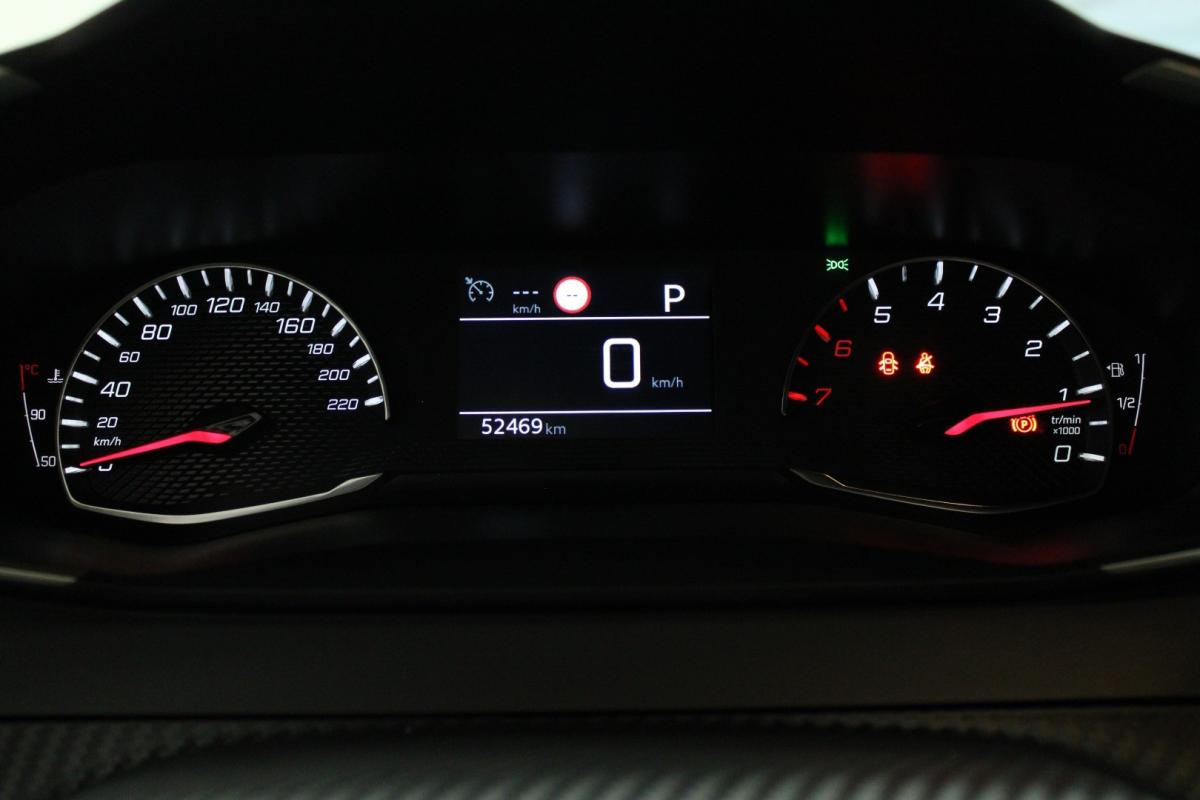 peugeot-2008-2024-diesel-1499cc