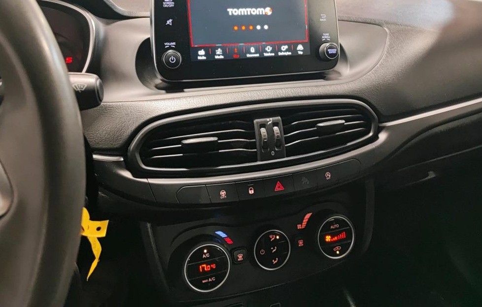 fiat-tipo-station-wagon-2018-diesel-1248cc