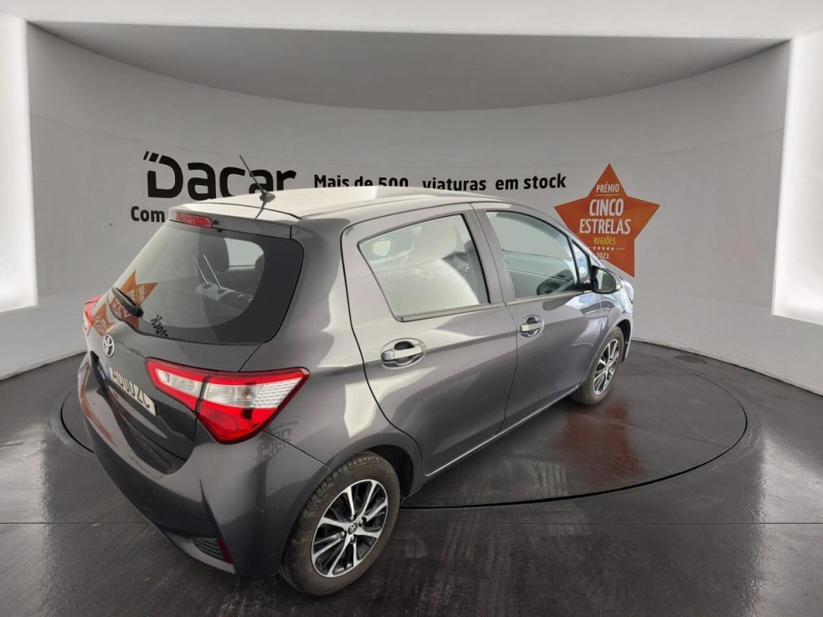 toyota-yaris-2020-gasolina-998cc