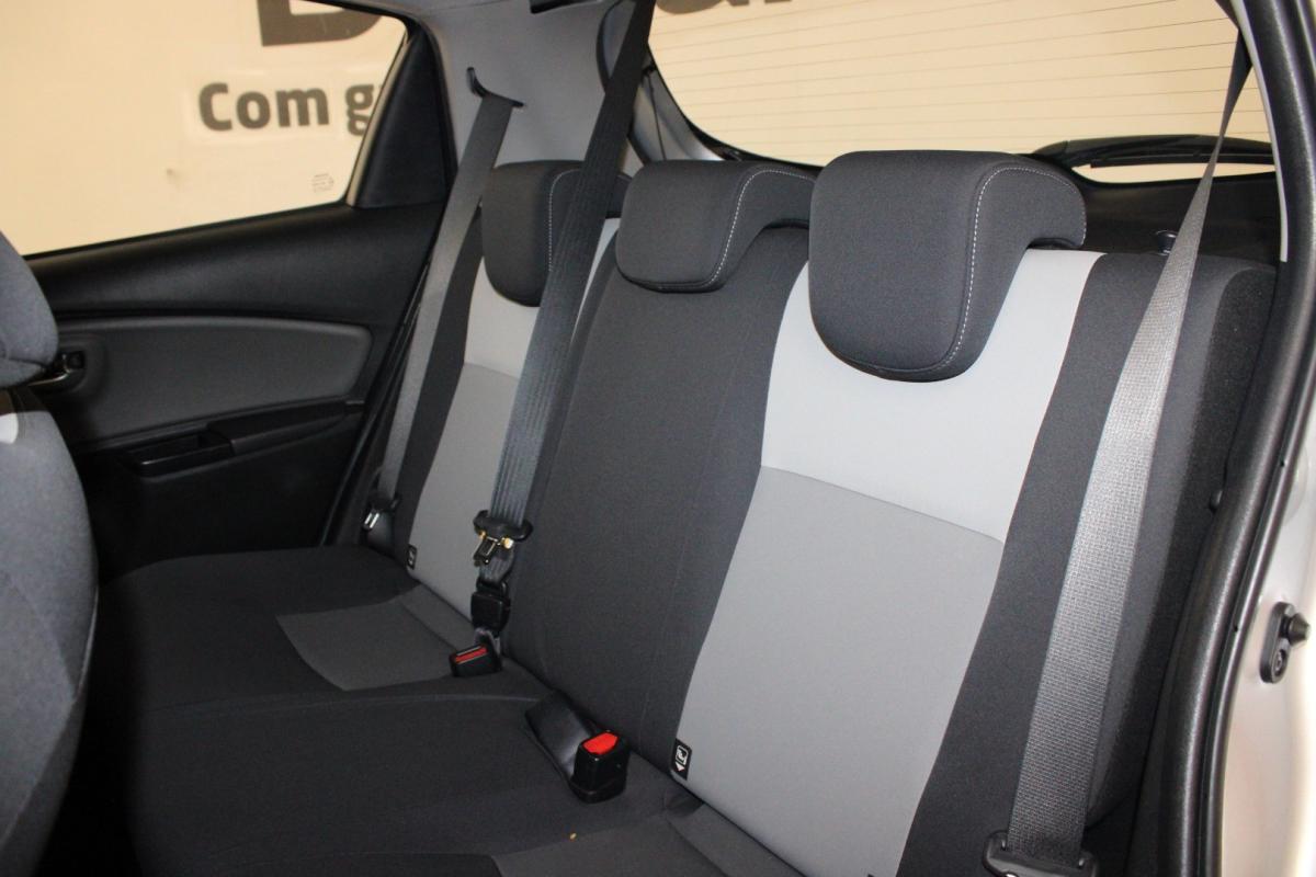 toyota-yaris-2020-gasolina-998cc
