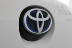 toyota-corolla-2019-hibrido-a-gasolina-1798cc