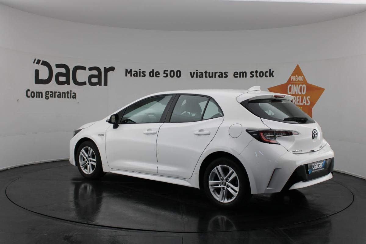 toyota-corolla-2019-hibrido-a-gasolina-1798cc