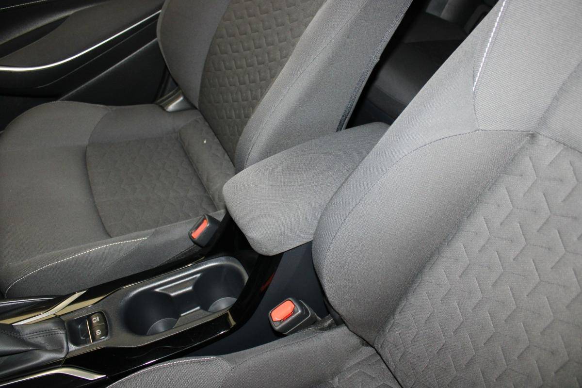 toyota-corolla-2019-hibrido-a-gasolina-1798cc