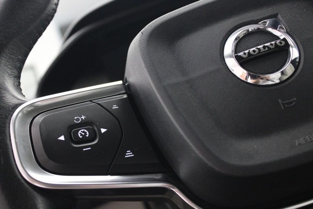volvo-xc40-2019-diesel-1969cc