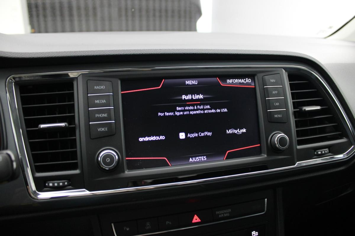 seat-ateca-1-6-tdi-ecomotive-2019-diesel-1598cc