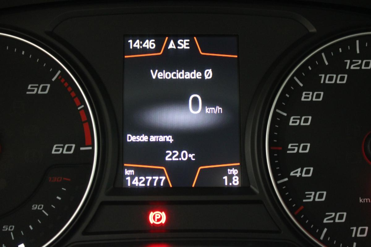seat-ateca-1-6-tdi-ecomotive-2019-diesel-1598cc