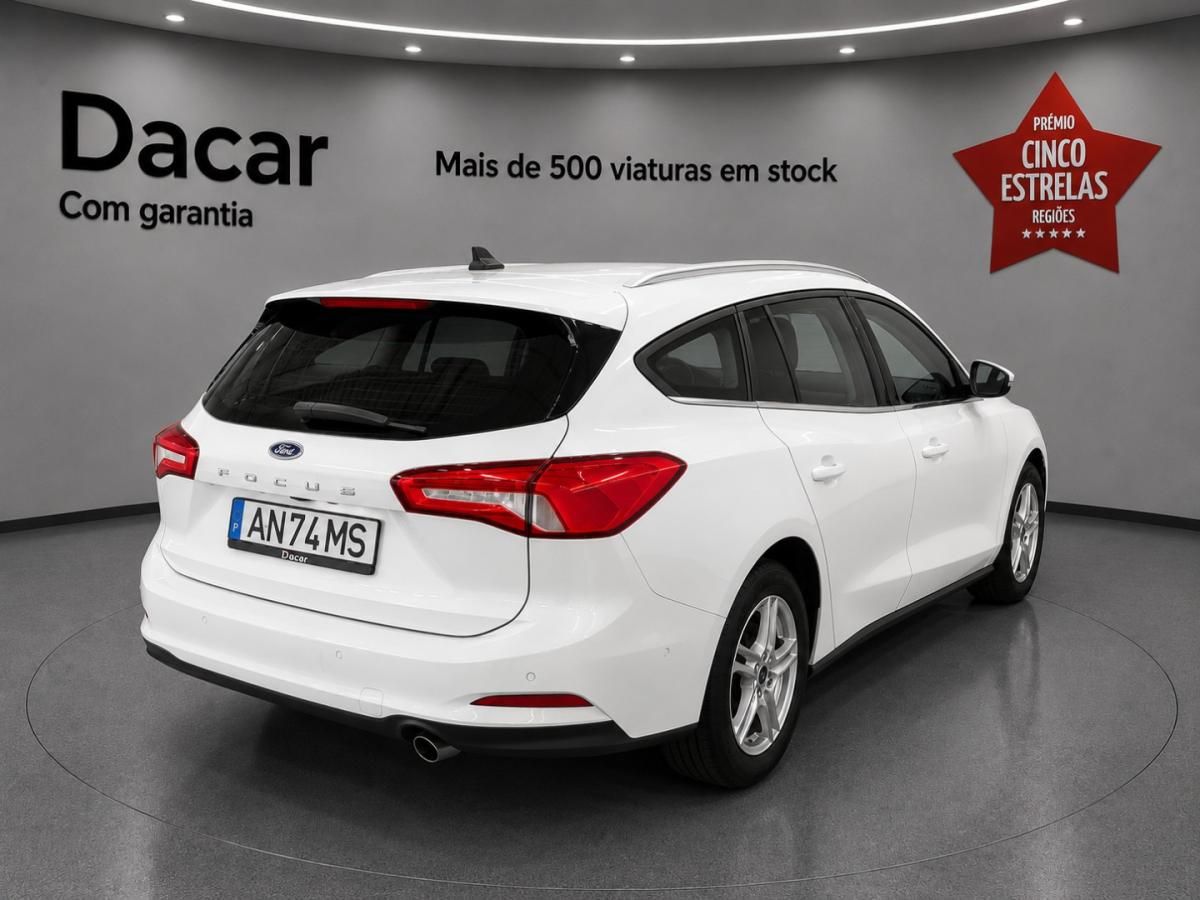 ford-focus-sw-2022-diesel-1499cc