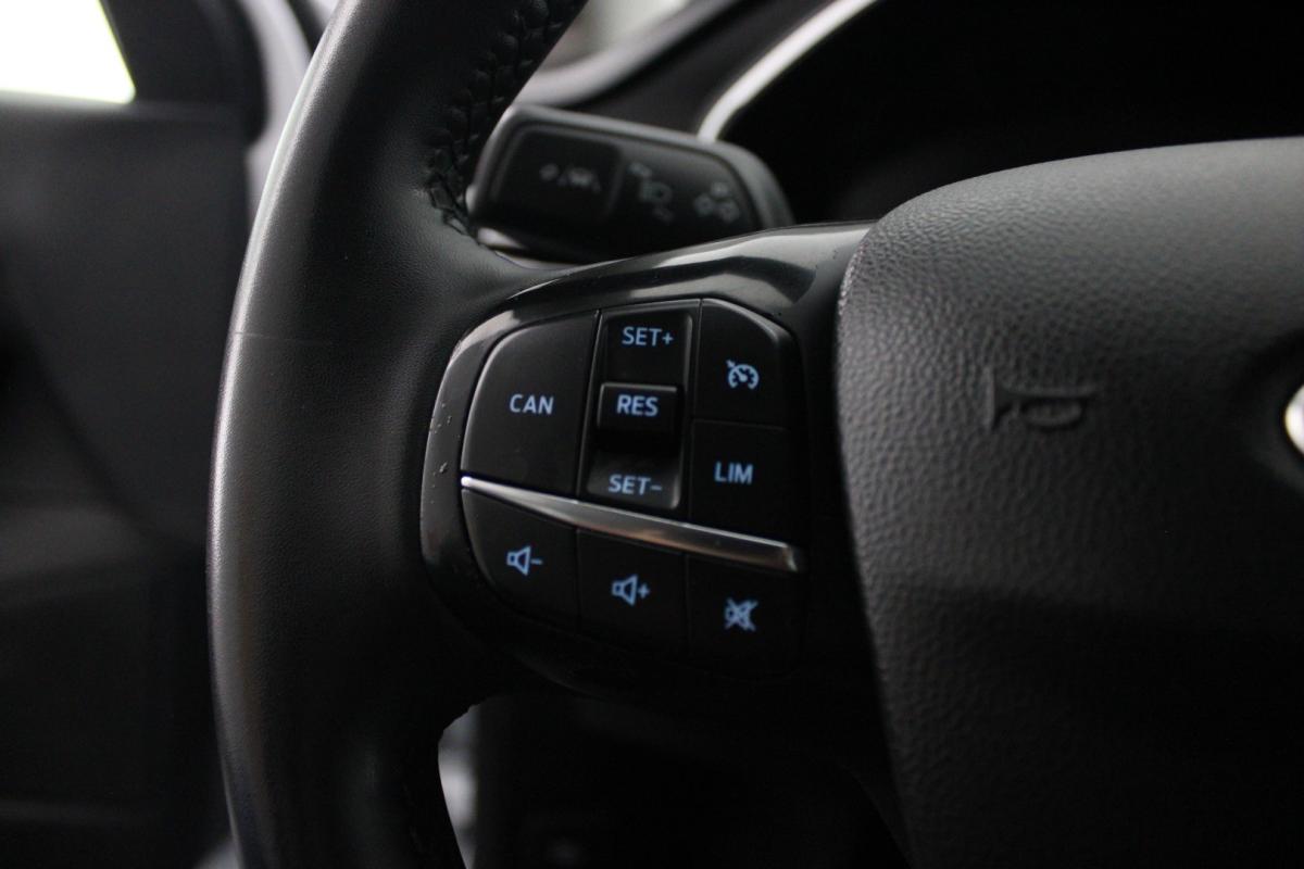 ford-focus-sw-2022-diesel-1499cc