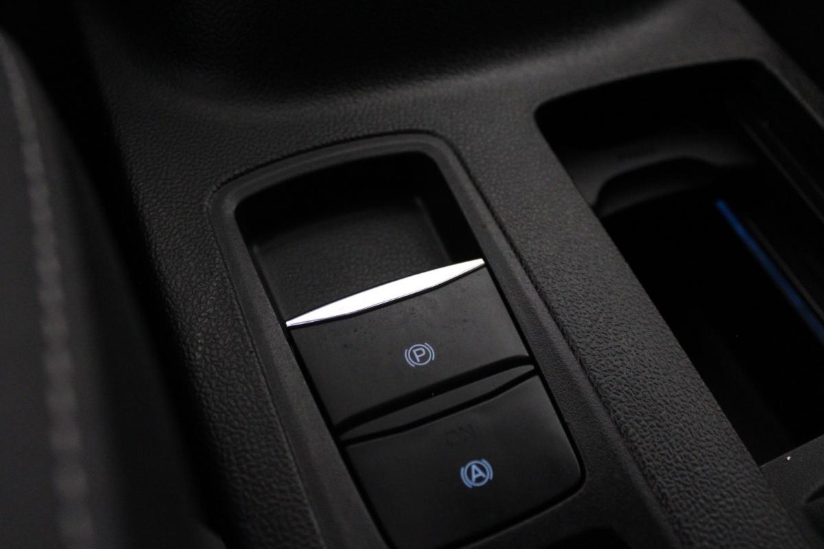 ford-focus-sw-2022-diesel-1499cc