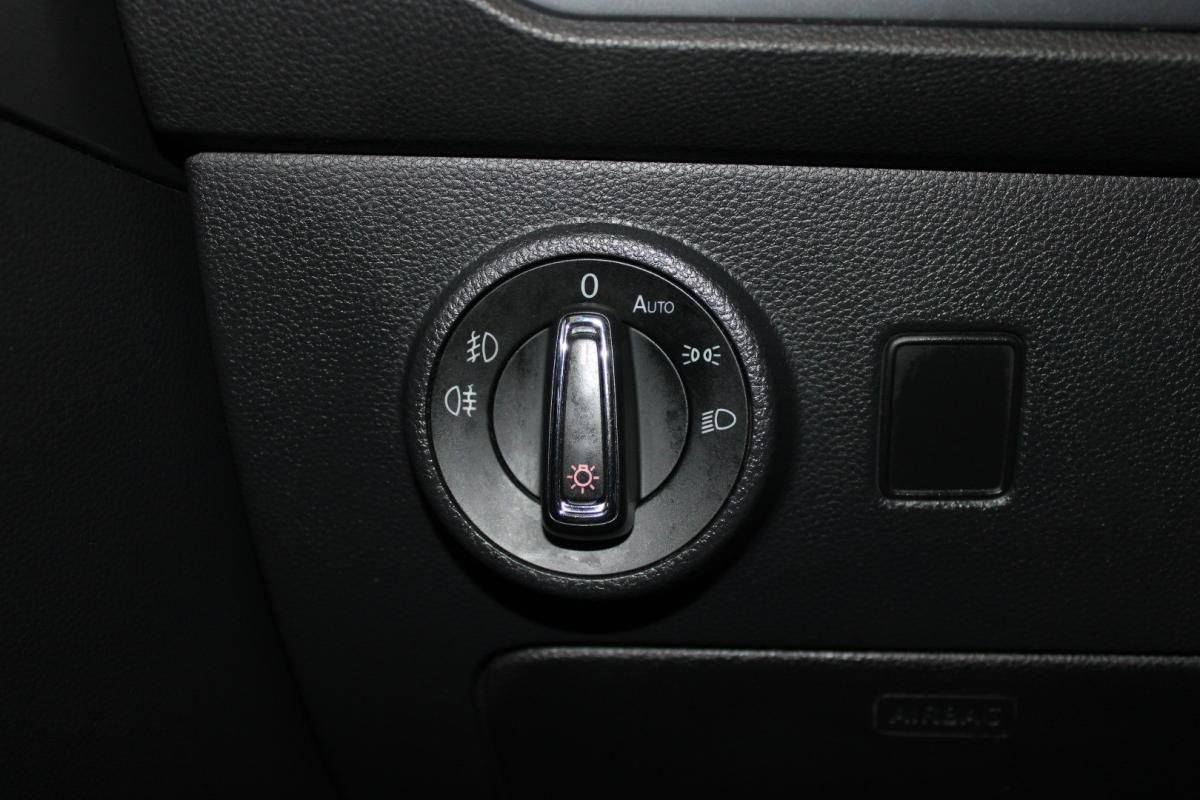 seat-ateca-2019-diesel-1598cc
