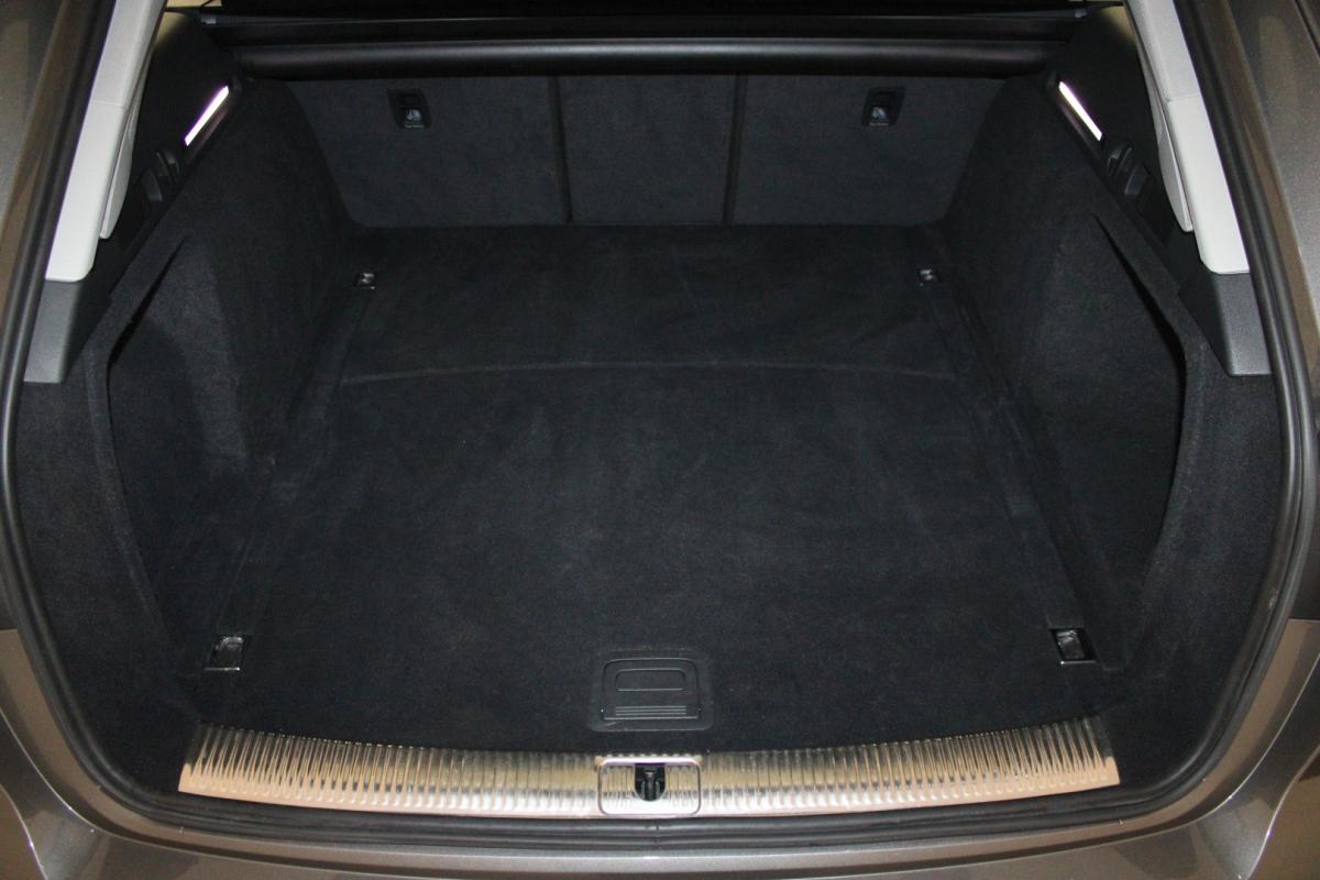 audi-a4-avant-2022-diesel-1968cc