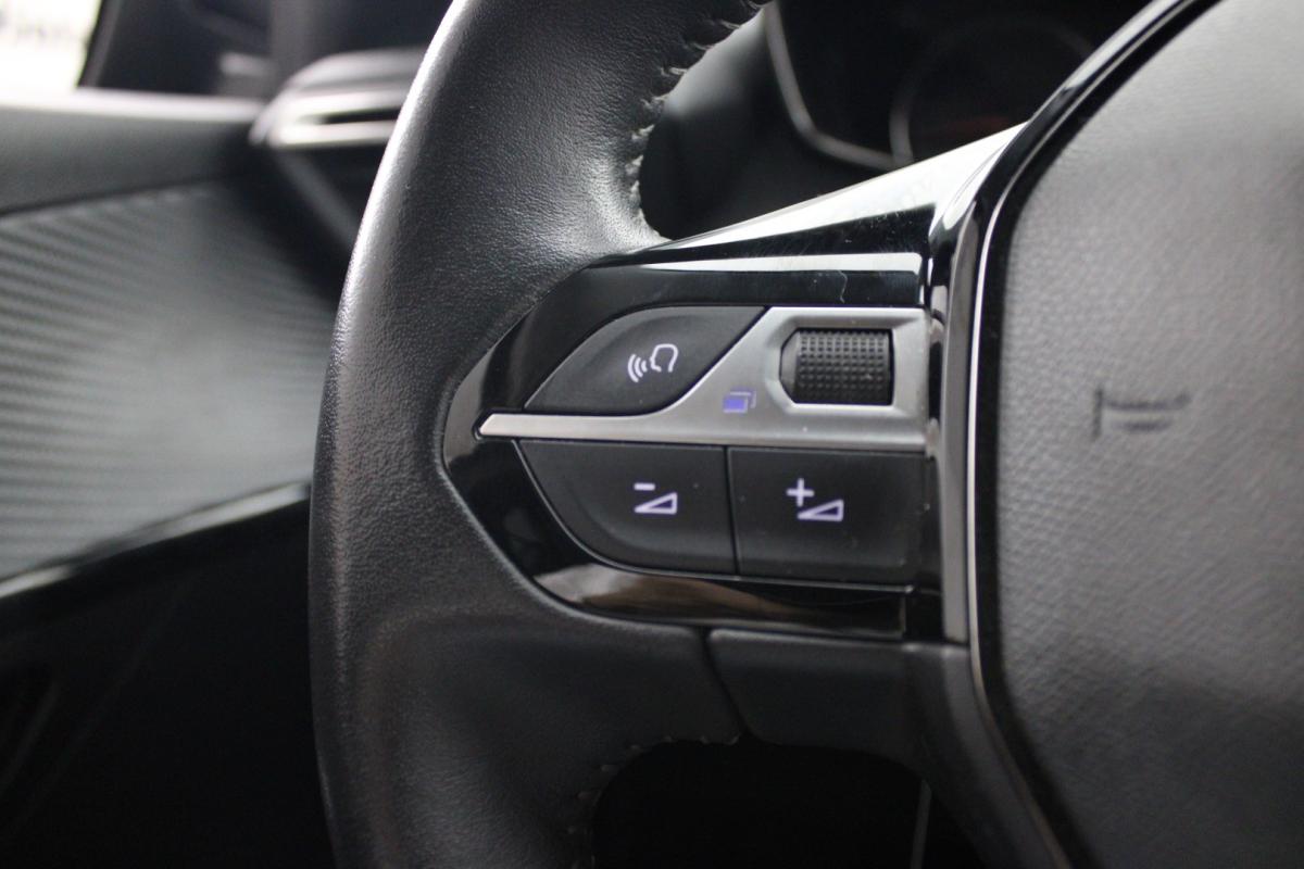 peugeot-208-2023-diesel-1499cc