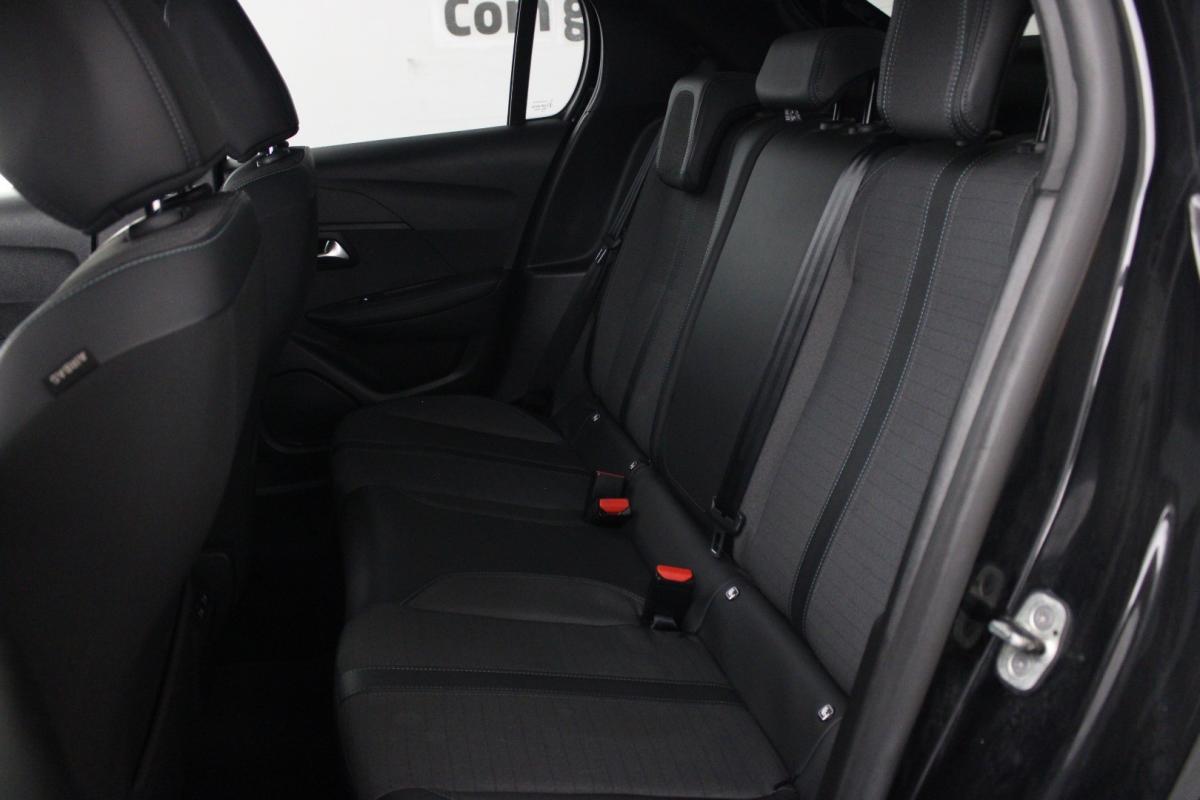 peugeot-208-2023-diesel-1499cc