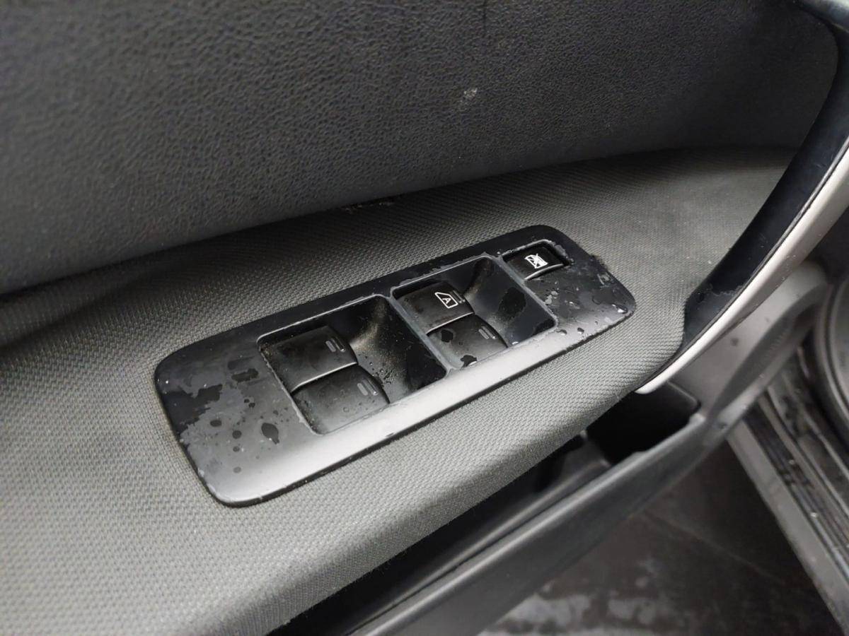 nissan-qashqai2-2012-diesel-1598cc