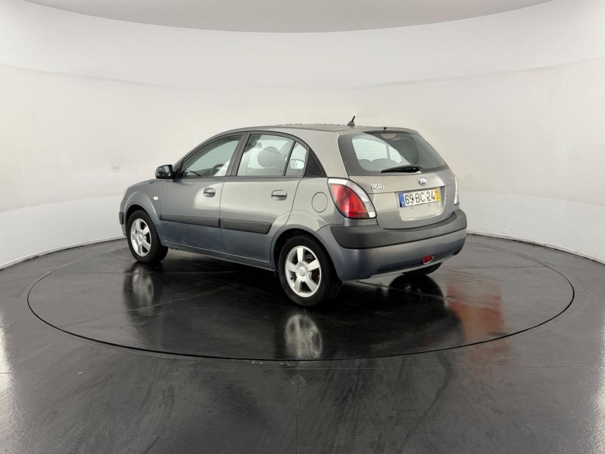 kia-rio-2006-eletrico-1493cc