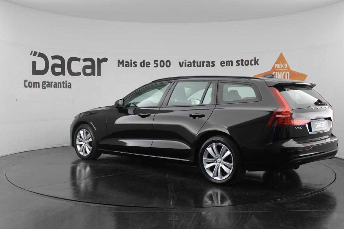 volvo-v60-2021-hibrido-a-diesel-1969cc