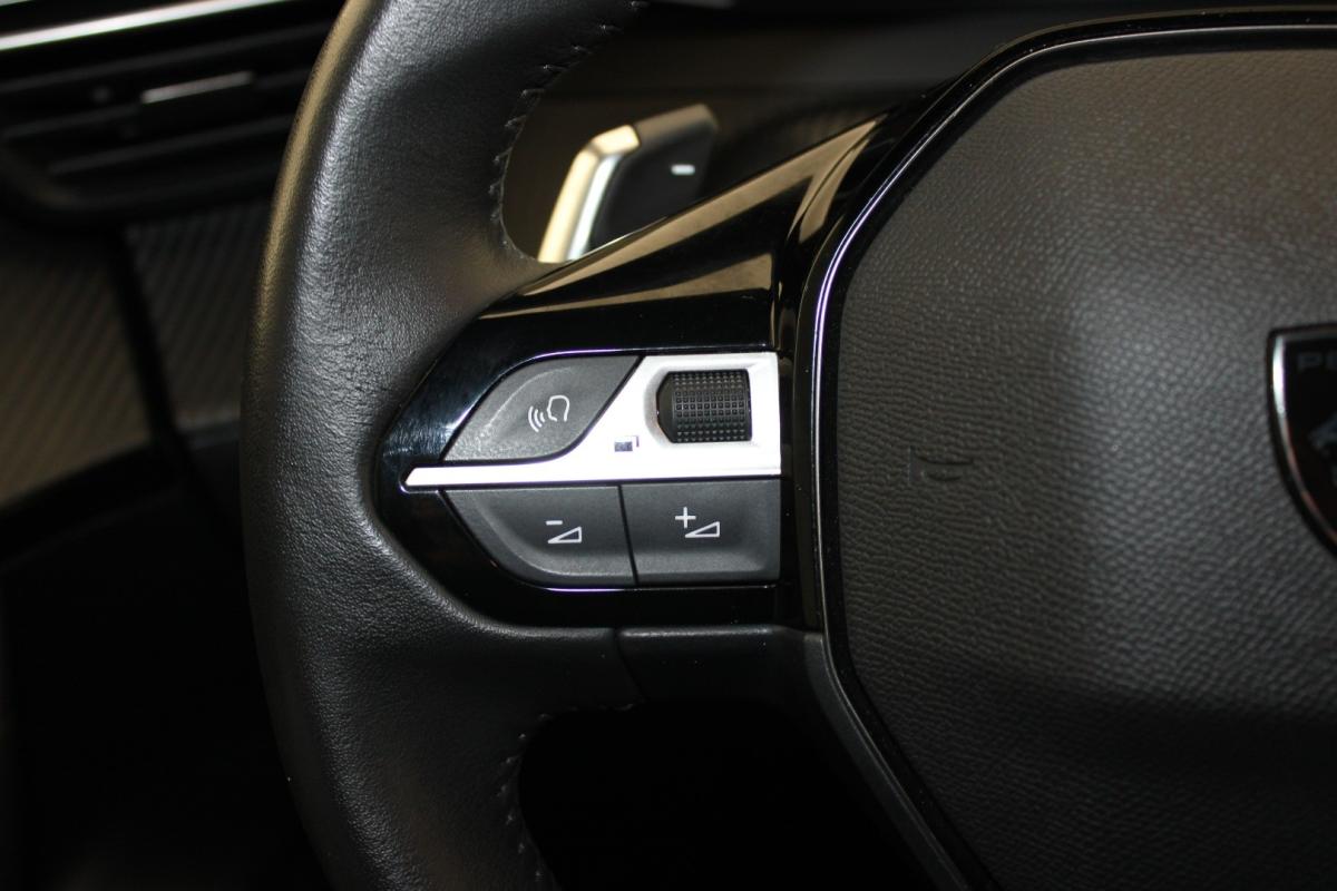 peugeot-2008-2024-diesel-1499cc