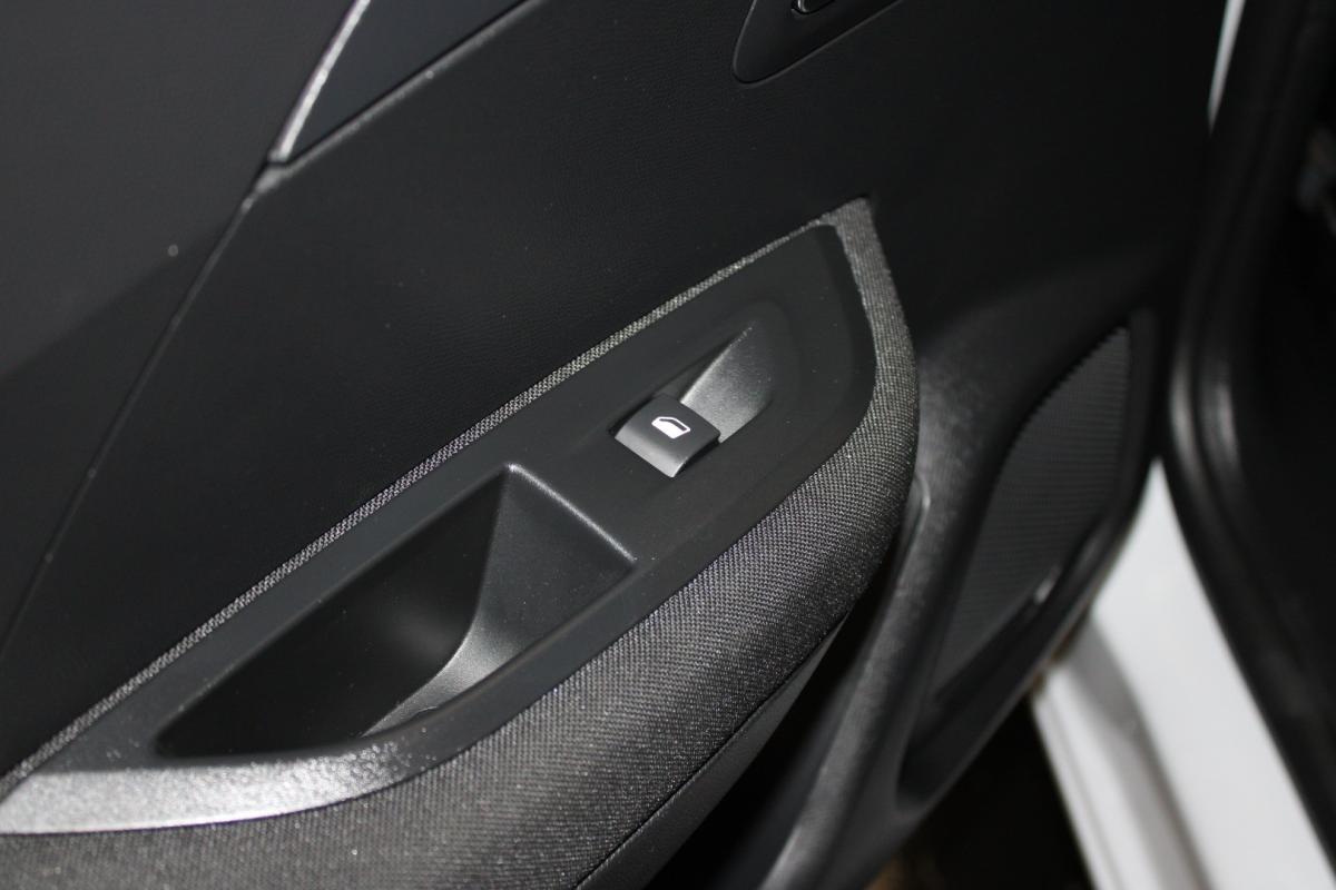 peugeot-2008-2024-diesel-1499cc