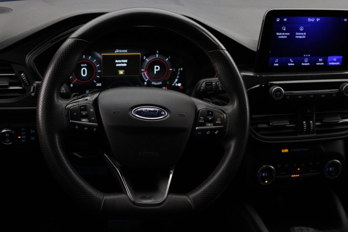 ford-kuga-2022-diesel-1499cc