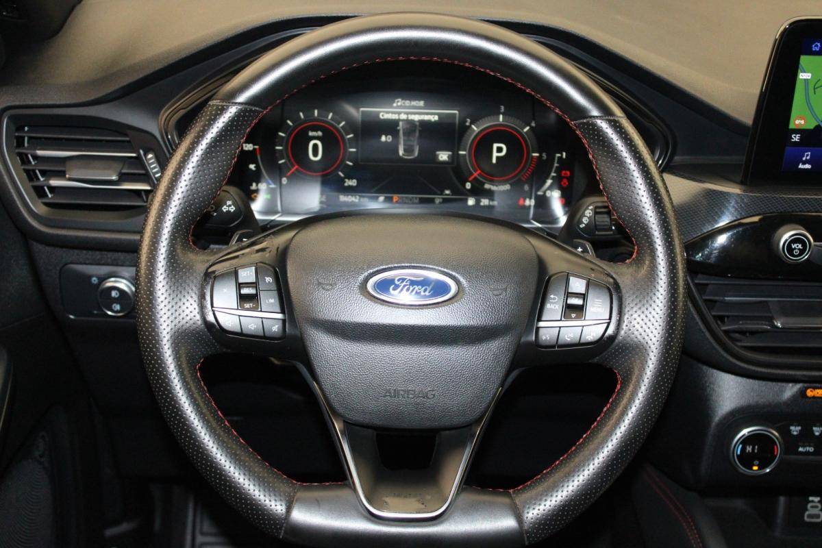 ford-kuga-2022-diesel-1499cc