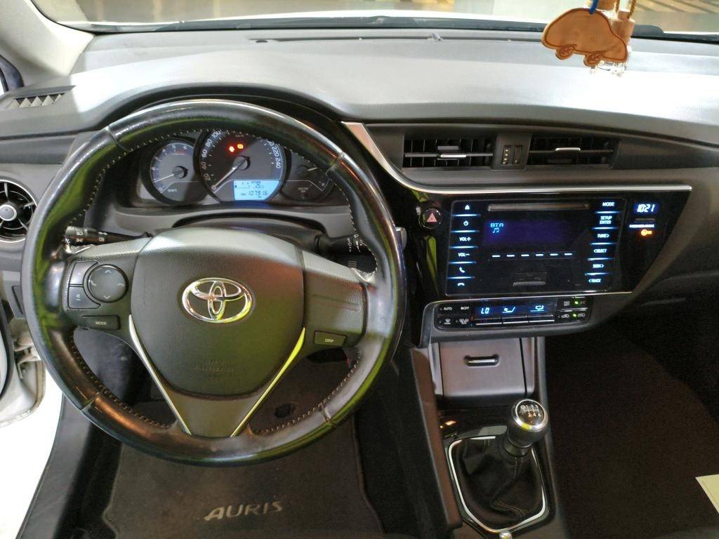 toyota-auris-2018-diesel-1364cc