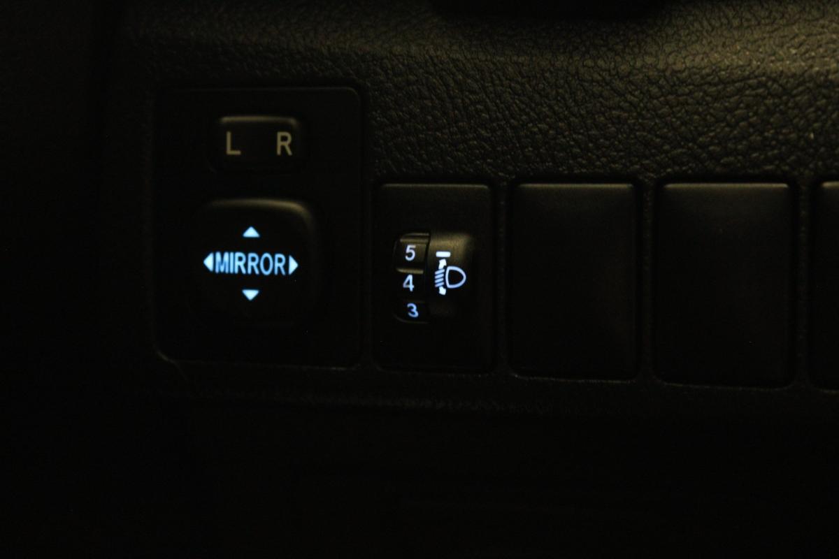 toyota-auris-2018-diesel-1364cc