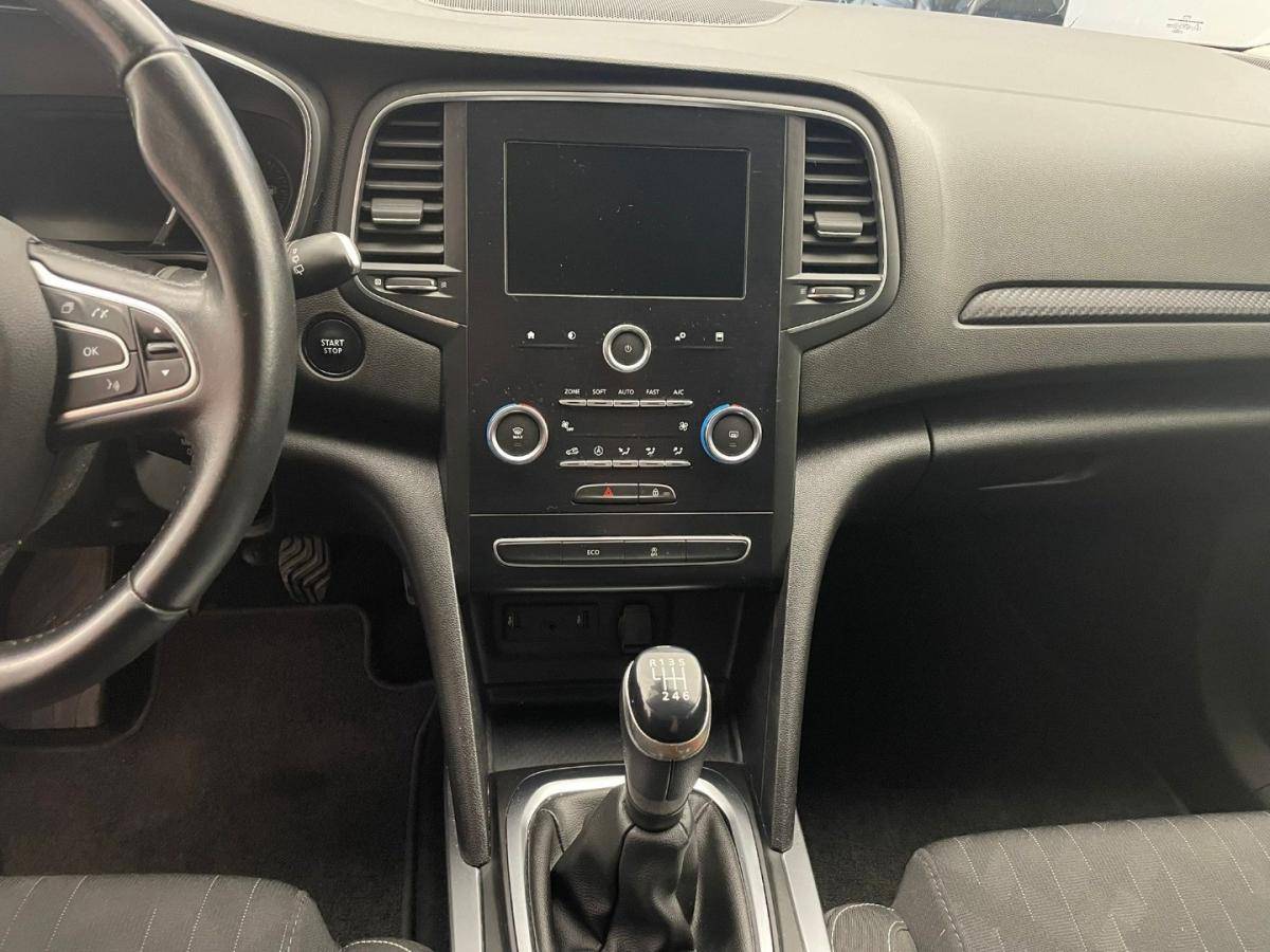 renault-megane-sport-tourer-2019-diesel-1461cc